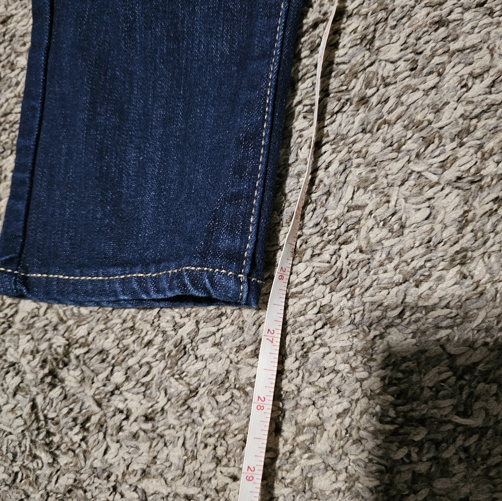 Levi Jeans - Picture 6 of 7